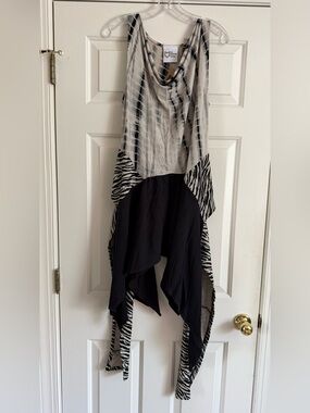 THE MORGAN FACTORY tan black lace Tie Dye tunic top M